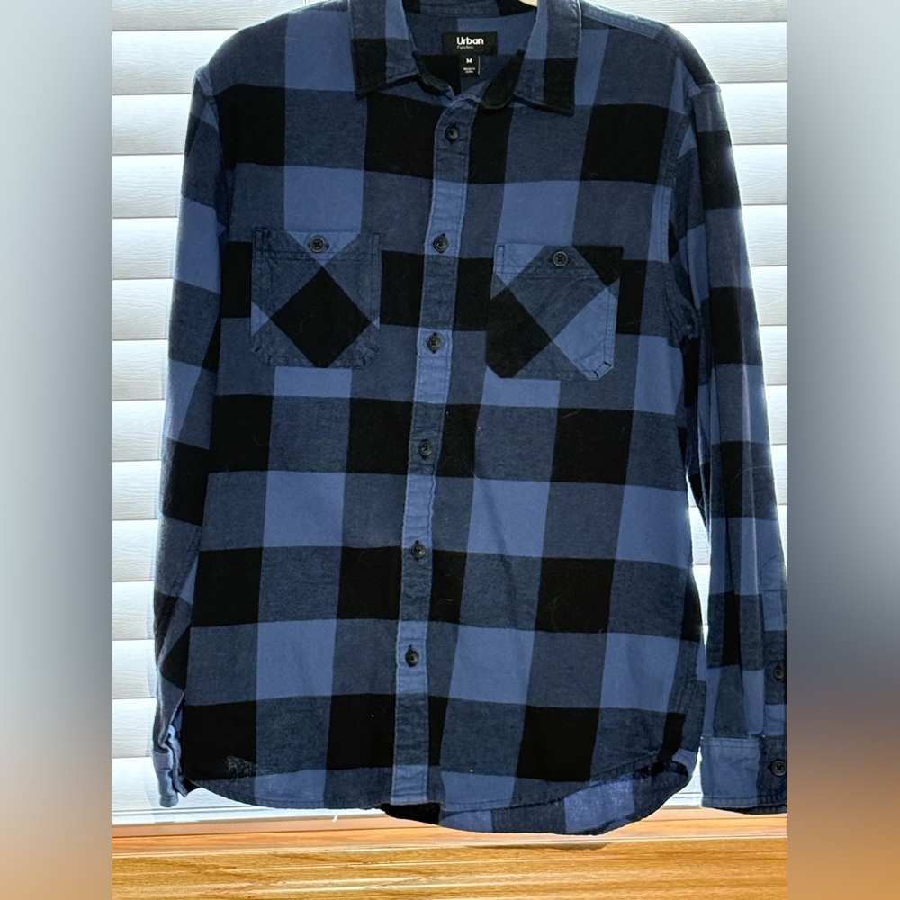 Buffalo plaid button up size medium